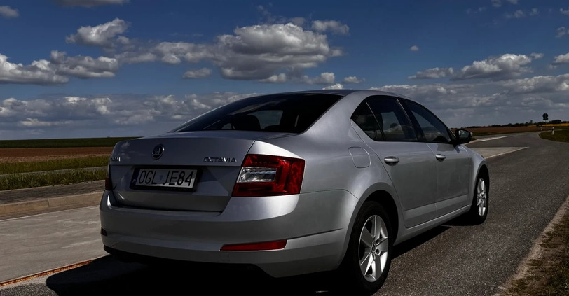 Skoda Octavia cena 59450 przebieg: 88163, rok produkcji 2016 z Głubczyce małe 137